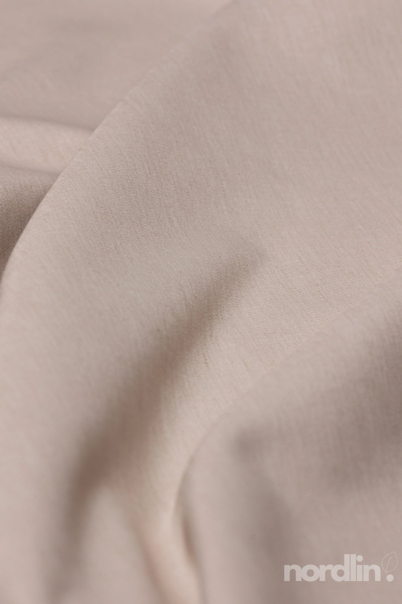 Tailwind beige