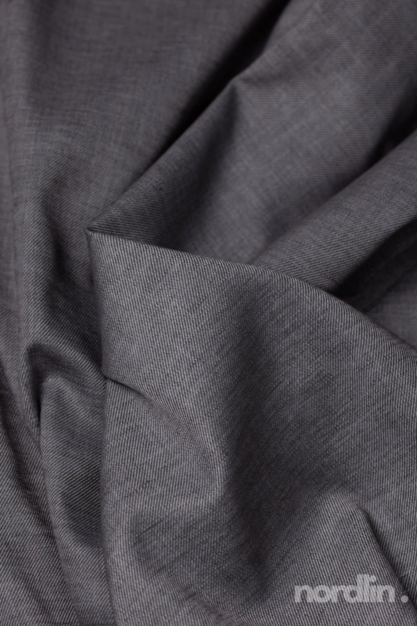 Tailwind gray