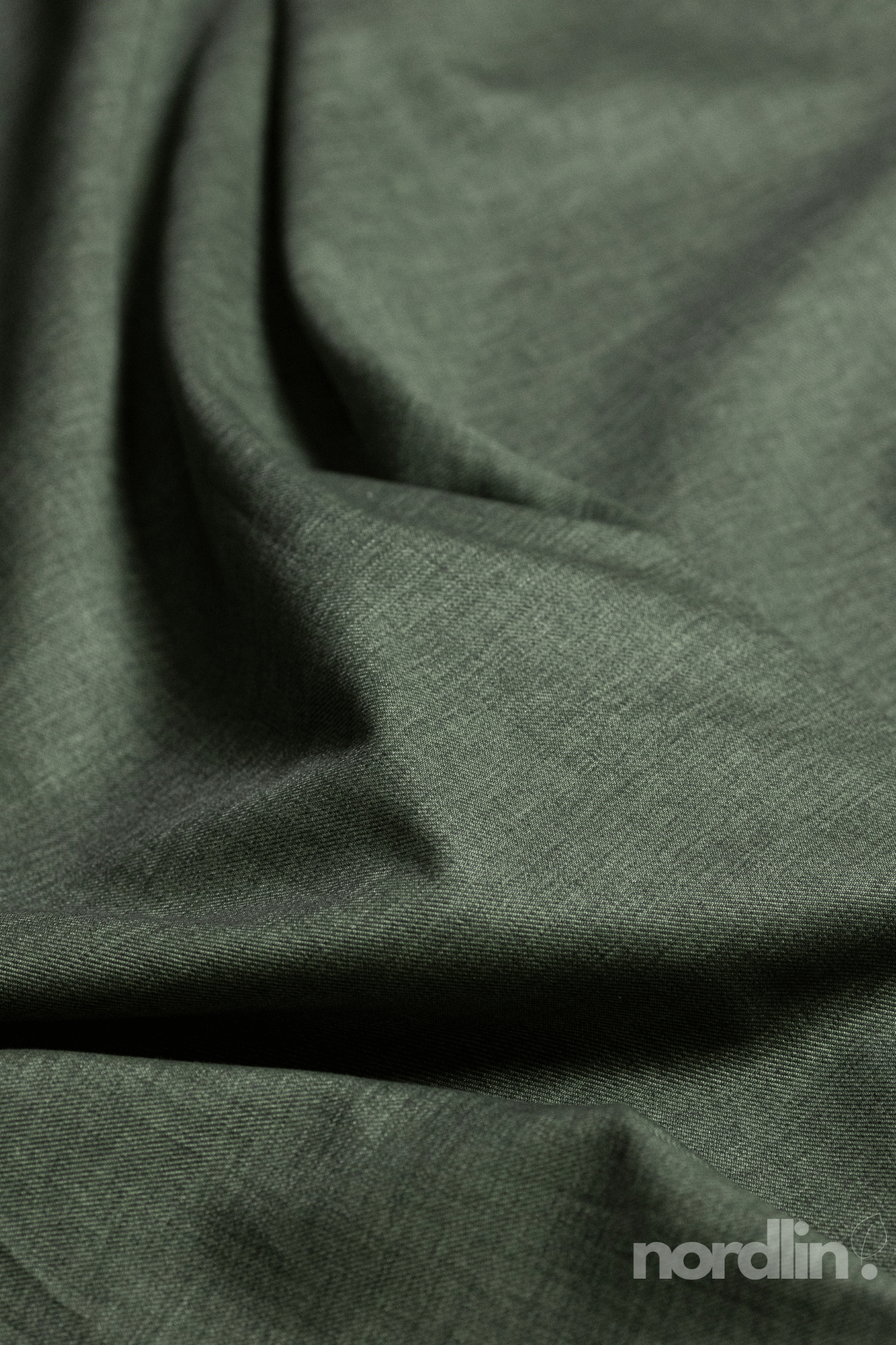 Tailwind green